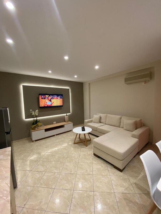 Sunway Apartment Vlorë Екстериор снимка